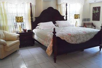 Clifton Hill Manor Hotel Bakhen エクステリア 写真